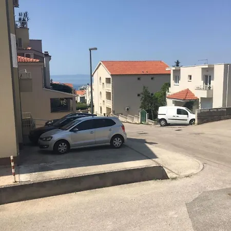 Zdrave - Free Parking * Makarská
